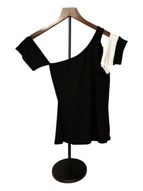 VENUS Black Top with White Accent